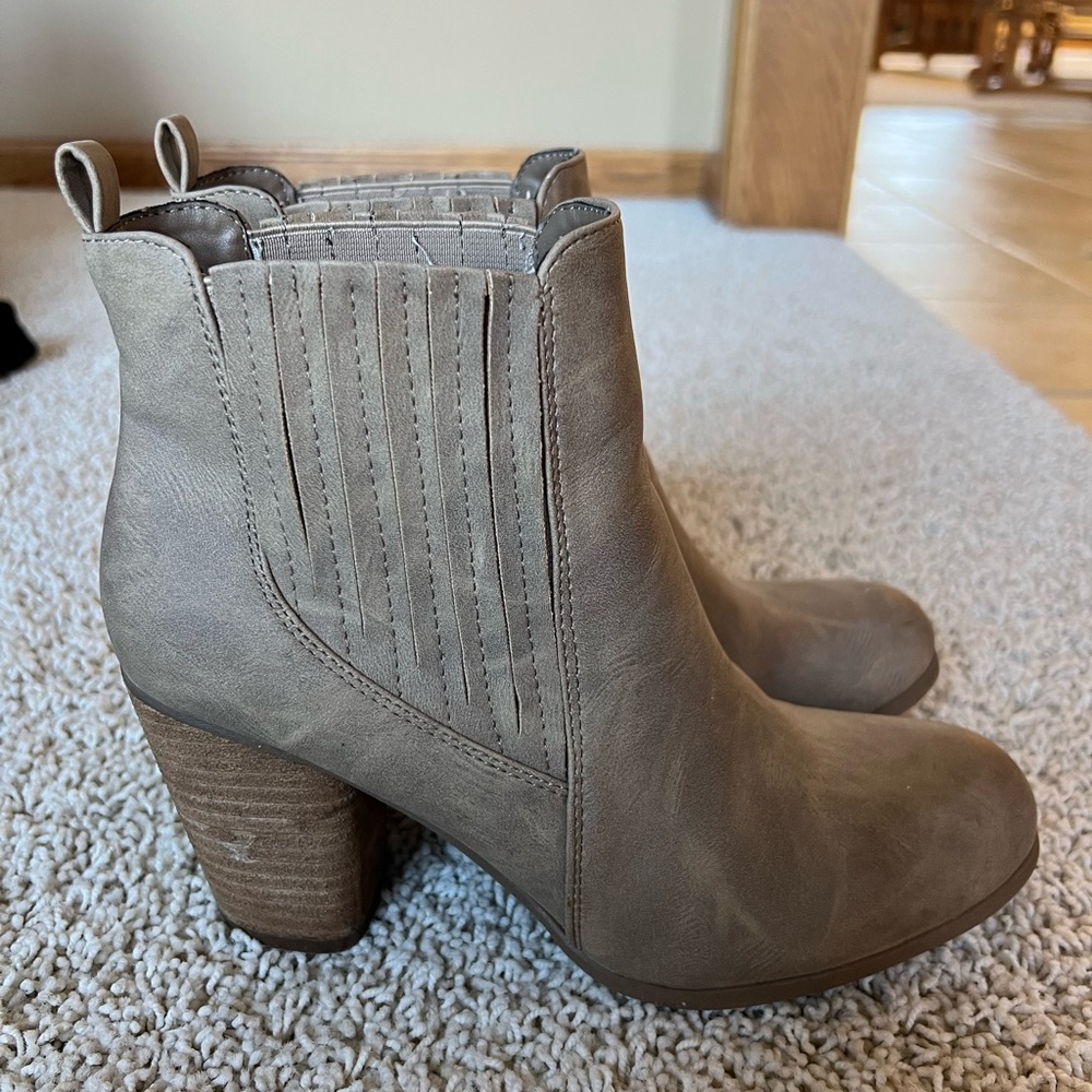 Brown boots